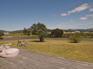 Views on Matarangi - Matarangi Holiday Home - Matarangi - 8