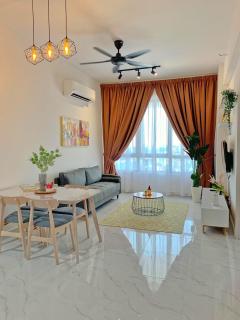Netflix Two Bedroom Troika Kota Bharu Homestay 182 - 3