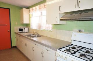 4 Page Street - Exmouth - 3