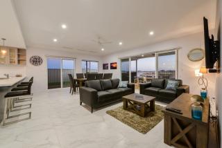 34 Madaffari Drive - Pool and Jetty - Exmouth - 7