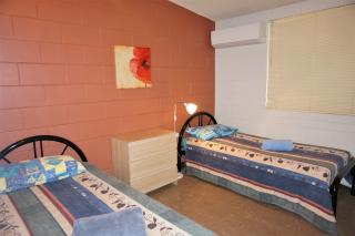 13 Grenadier Street - 2