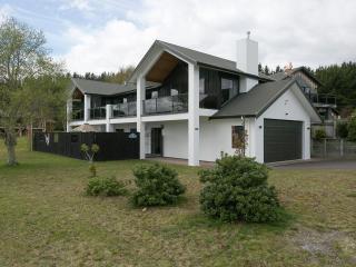Lake Magic - Motuoapa Holiday Home - Turangi - 9