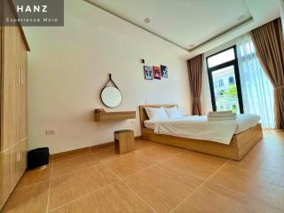 S79 Good and Good Grand World - 1