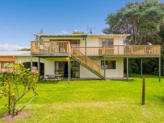 Oyster Bach - Cooks Beach Bach - Cooks Beach - 0