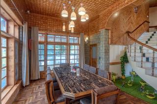 SaffronStays Monarch Manor, Manali - regal mansion - Manali - 1