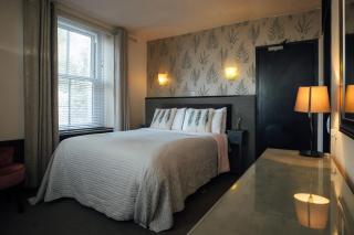 Castlemead Country House By The Sea - 9