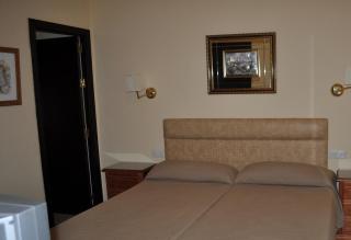 Hotel Roma - San Fernando - 8