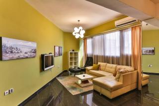 Planet City Apartment - Bar - 5
