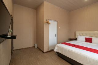 RedDoorz @ Jalan Srikandi Pekanbaru - Parit - 9