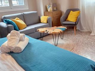 Cute Suite Apt., close to metro and highway - 3