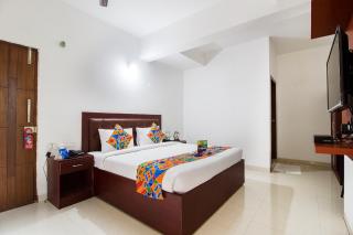 FabHotel Limestone Suites - 750M from Yashoda Hospitals, Somajiguda - Haiderabad - 9