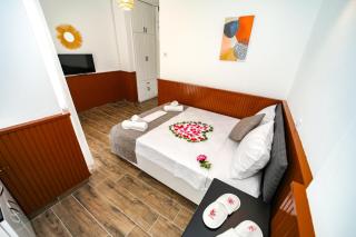 Zulu Hotel - 8