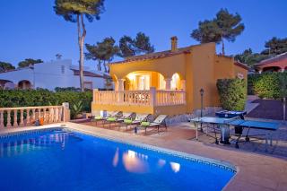 Villa Monte by Villa Plus - 9