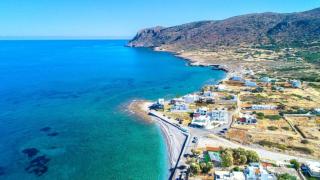TerraZeus - Stone House Beachfront 1 - 2