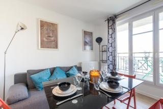 Family Travel Paris - Bussy-Saint-Georges - 6