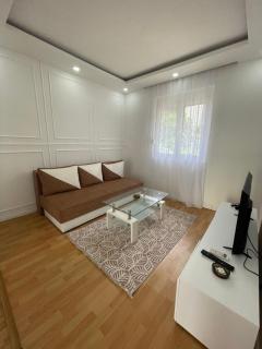 Days Inn Long Beach - Ulcinj - 6