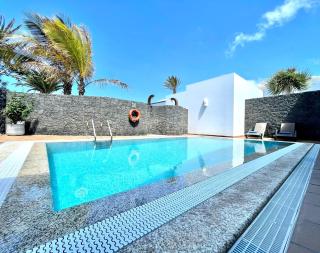 Villa A with private pool, beachfront, AC, Wifi, BBQ in Playa Blanca - Playa Blanca - 8