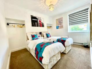 Executive apartments, nr city centre with private parking - Plymouth - 4