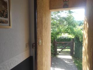 Chambre spatieuse avec grand lit. - 4