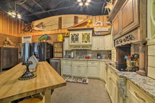 Family Leatherwood Resort Cabin with Fire Pit! - Dover - 2