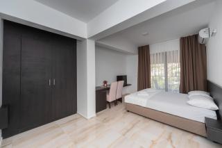 N Hotel - Sutomore - 2