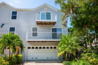 Beach Walk - 6250 Holmes #31 - 9