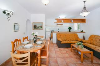 Villa Cinca by Villa Plus - Balcon del Mar - 5