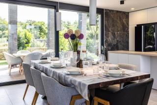 FIRST RESIDENCE Villa Eternity - 4