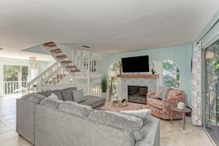 Island Serenity - 6250 Holmes #54 - 6