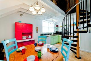 Crows Nest Spinnakers Cottages - 202 - 56th 2 - Holmes Beach - 1