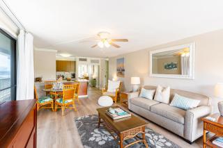 Lahaina Shores 202 - 4