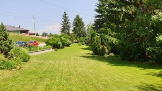 Country house Garden - 1