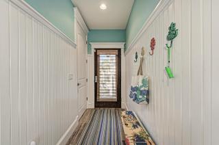 Blue Palm Paradise - 205 - 65th - 6