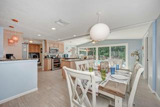 Island Getaway - 205 - 56th - 3