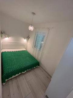 Helló Zsóry Apartman - Mezőkövesd - 1