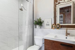 Historic Garden District 5BR with Parking and Balcony - New Orleans - 4