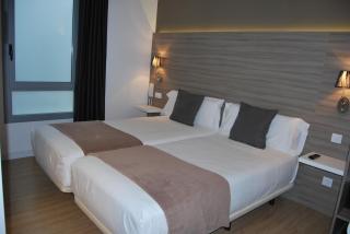 Hotel BESTPRICE Diagonal - Barcelona - 6