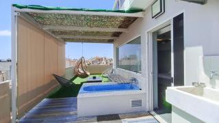 Tiny Central Penthouse, big terrace - Kalamata - 5