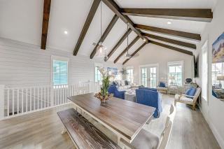 Port Aransas Paradise - 2