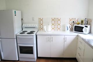 Apollo Jewel Beachfront Apartments - 6