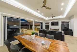20 Madaffari Drive - Exmouth - 1
