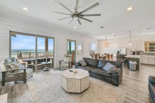 Holiday Fin - Heated Pool Hot Tub! Game Tables! Beachfront!!! - Panama City Beach - 9
