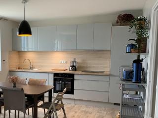 Fort-Mahon-Plage : Appartement rénové en front de mer, 2 chambres, terrasse - FR-1-482-93 - Fort-Mahon-Plage - 2