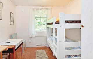 Beautiful Home In Fjärås With Sauna - Vågerse - 1