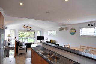 Bliss Close to Town Inverloch - 6