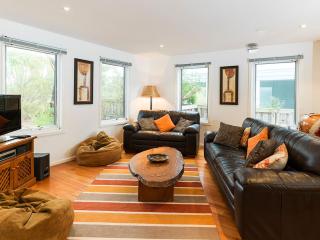 Evergreen Beach House - 6