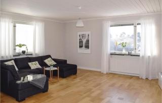 Beautiful Apartment In Södra Vi - Södra Vi - 9