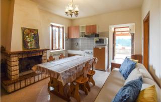 Beautiful Home In Preci With Wifi - Preci - 5
