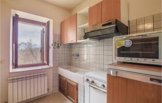 Beautiful Home In Preci With Wifi - Preci - 1