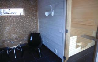 Stunning Home In Vaggeryd With Sauna - 8